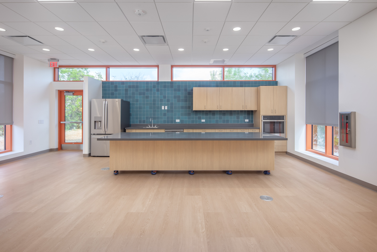 target hunger architecture photography